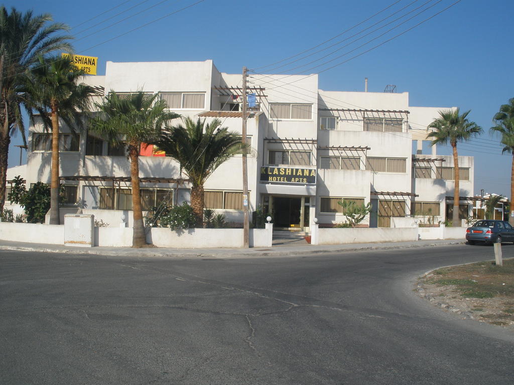 Klashiana Hotel Apartments Voroklini Exteriör bild